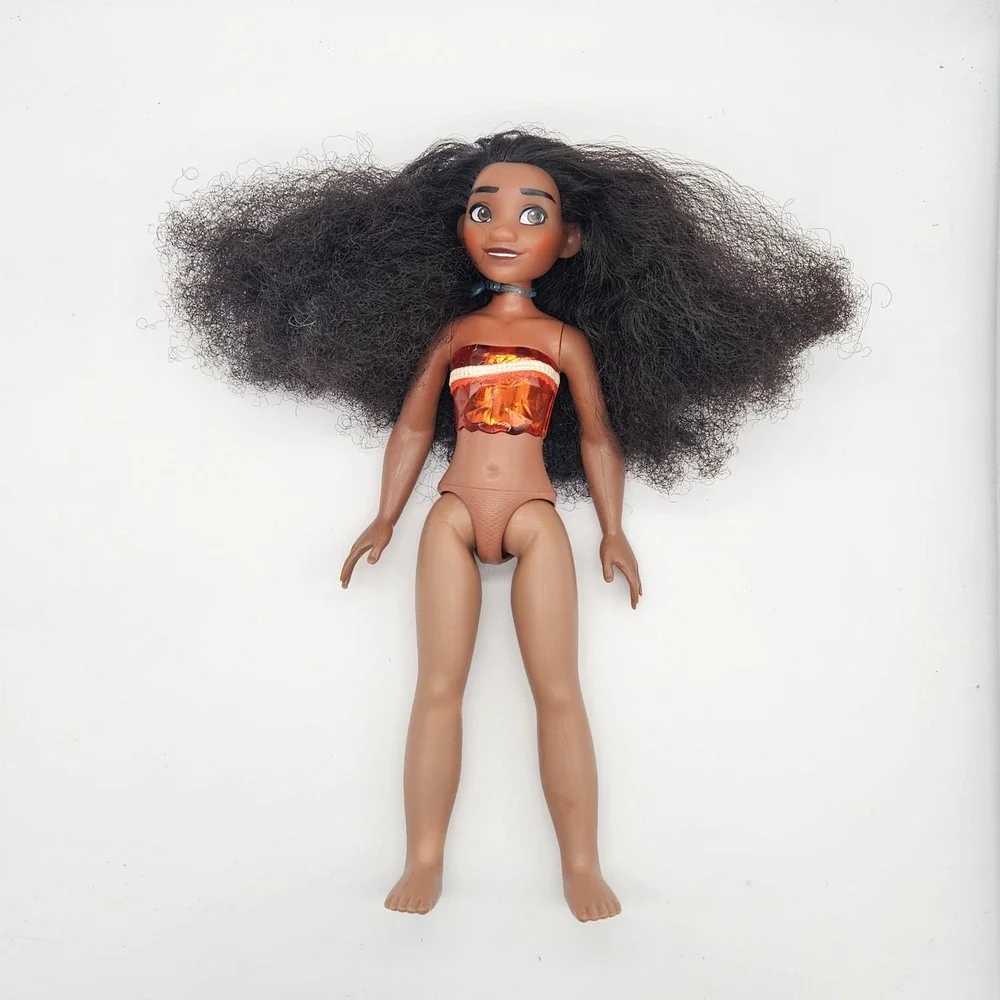 2021 Hasbro Disney Princess Moana Fashion Doll 10